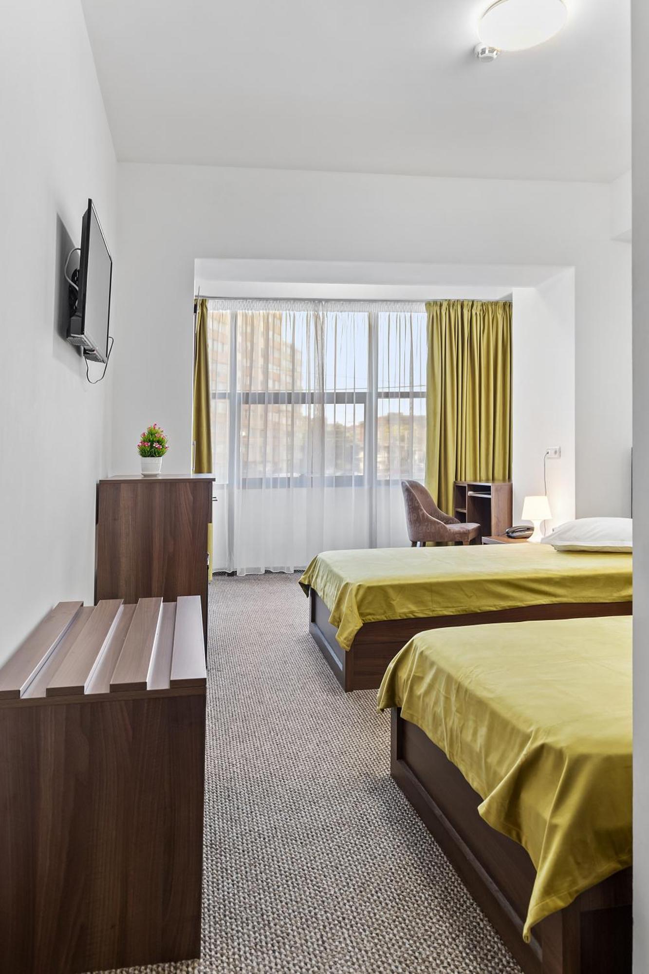 Lina Hotel ブカレスト エクステリア 写真