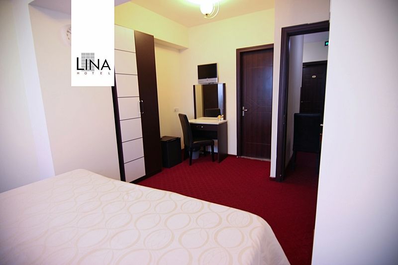 Lina Hotel ブカレスト エクステリア 写真